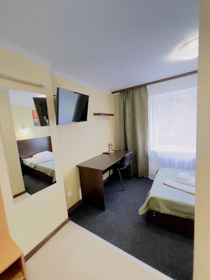 Standard Single Room,1456654207:JPEG